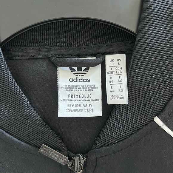 Adidas women’s Adicolor Classics track jacket. Black with white stripes. Size L - Picture 3 of 4